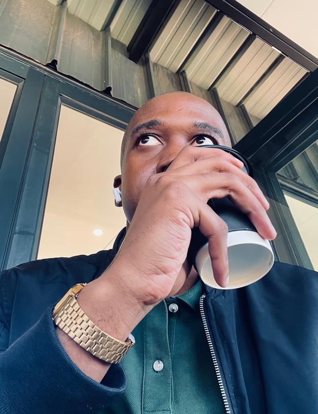 Vukile Ntsele - Professional Profile Photo